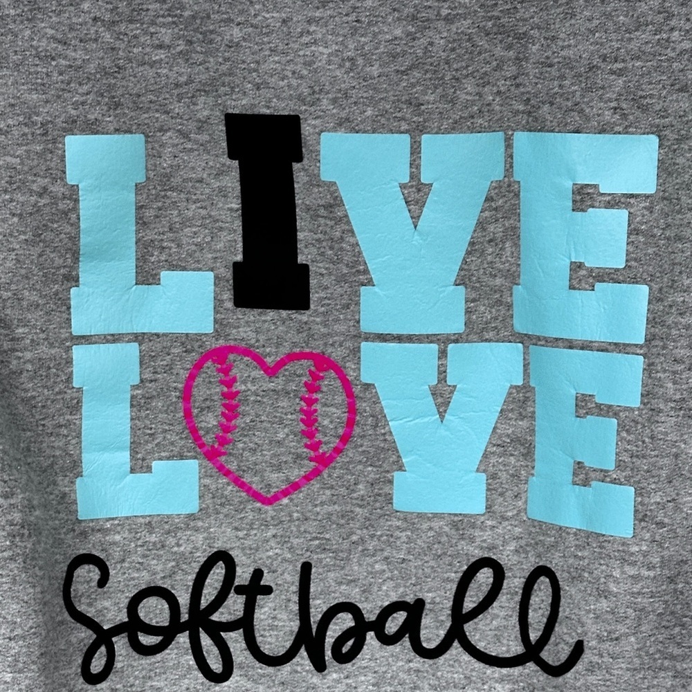 Gildan Gray GIRLS  LOVE SOFTBALL Hoodie ‘mom made’ XL